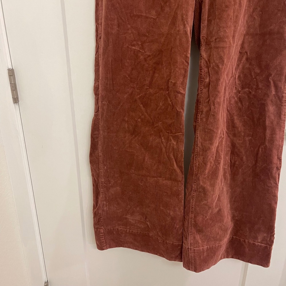 Pilcro Anthropologie Corduroy Wide Leg Burgundy Pants Fall Chic Modern - Picture 2 of 9